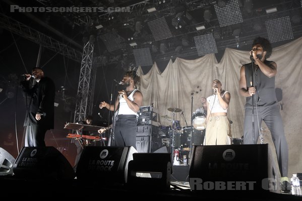 YOUNG FATHERS - 2023-08-18 - SAINT MALO - Fort de St Pere - 